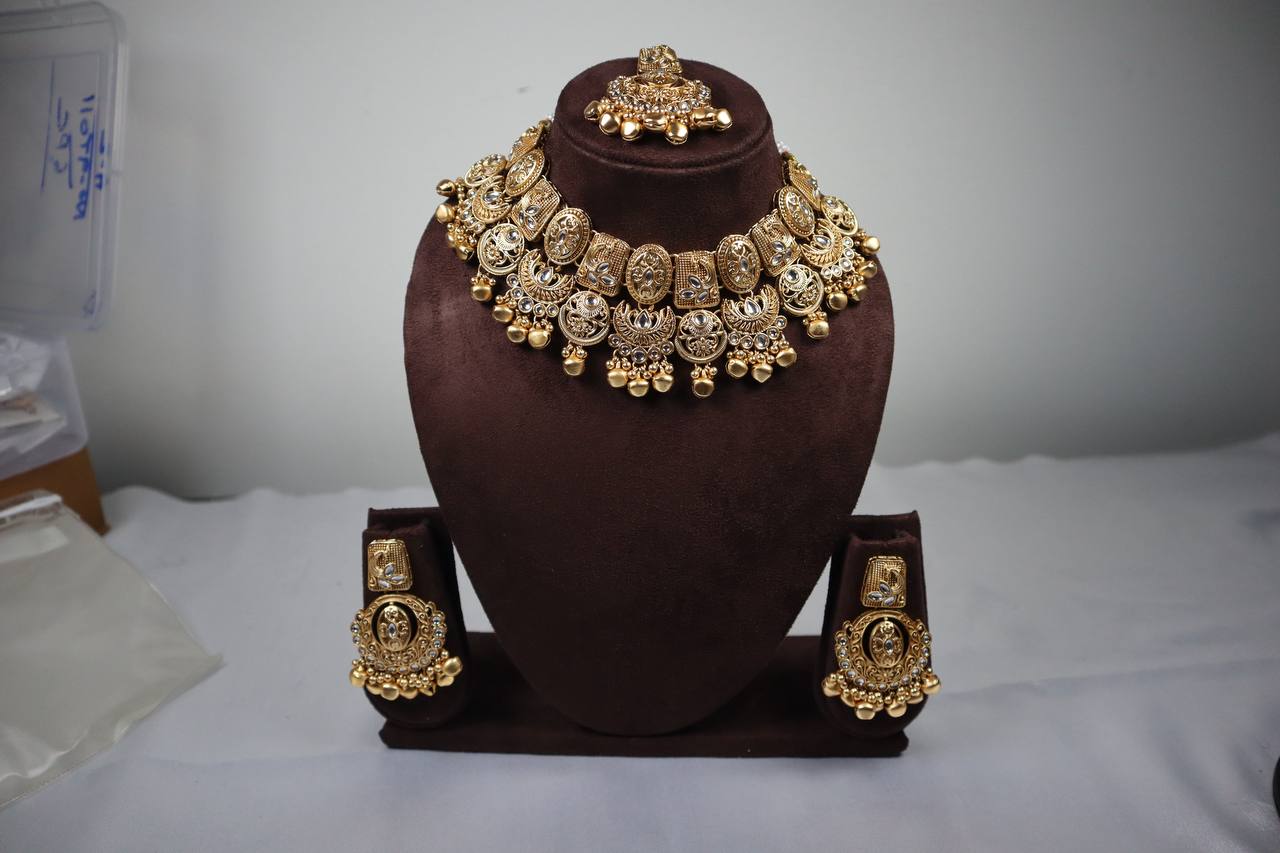 Rajkanya kundan haar
